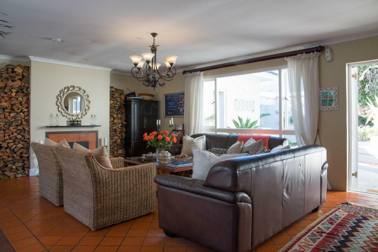 Guest house The House 3*